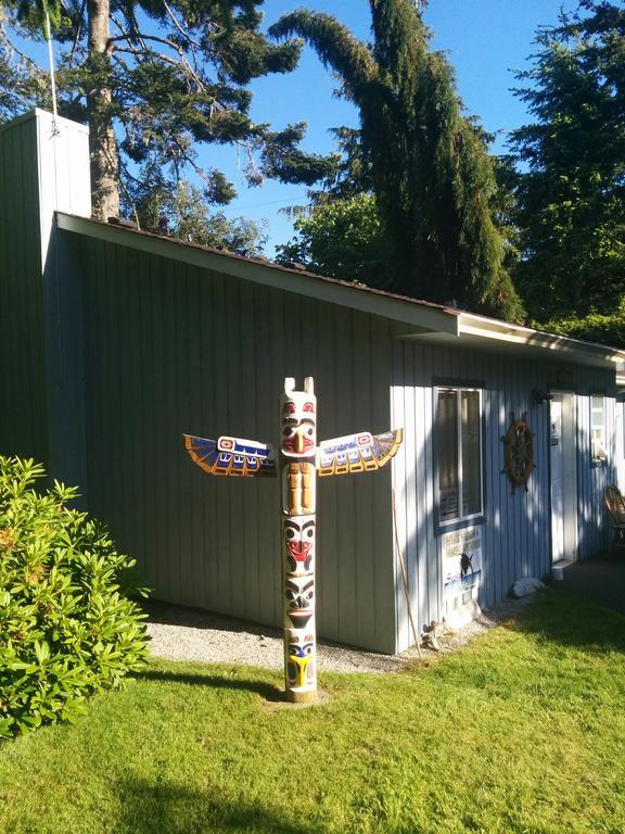 Salty Towers Ocean Front Guest house Sooke